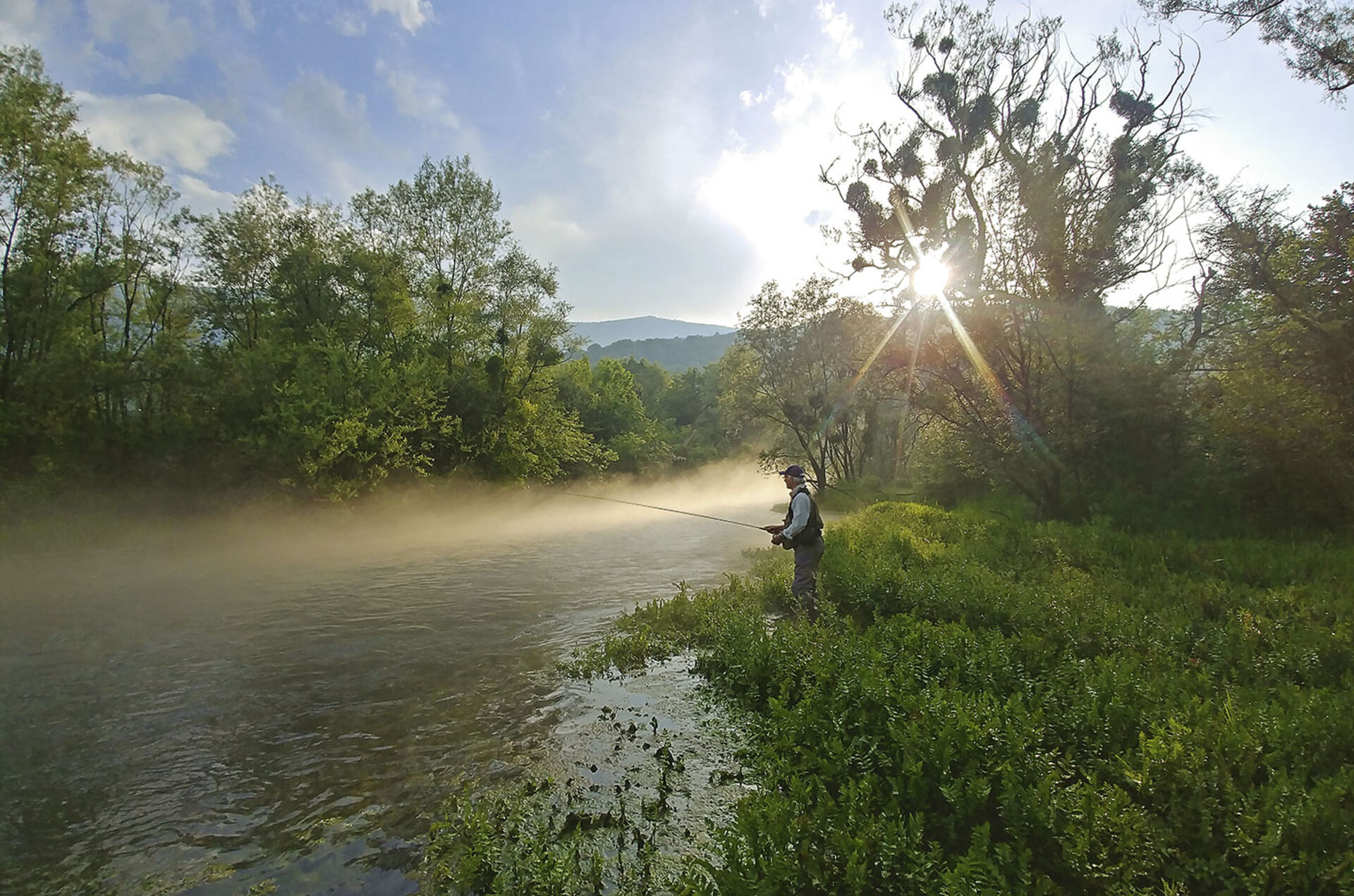  Die meisten Flüsse im nördlichen Bosnien sind gut zugänglich und ermöglichen dem Fliegenfischer unvergessliche Naturerlebnisse.  