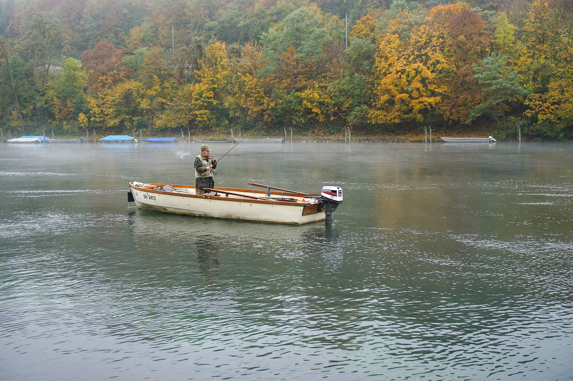  Äschenfischer auf dem Rhein; Tempi passati? © Erich Bolli  