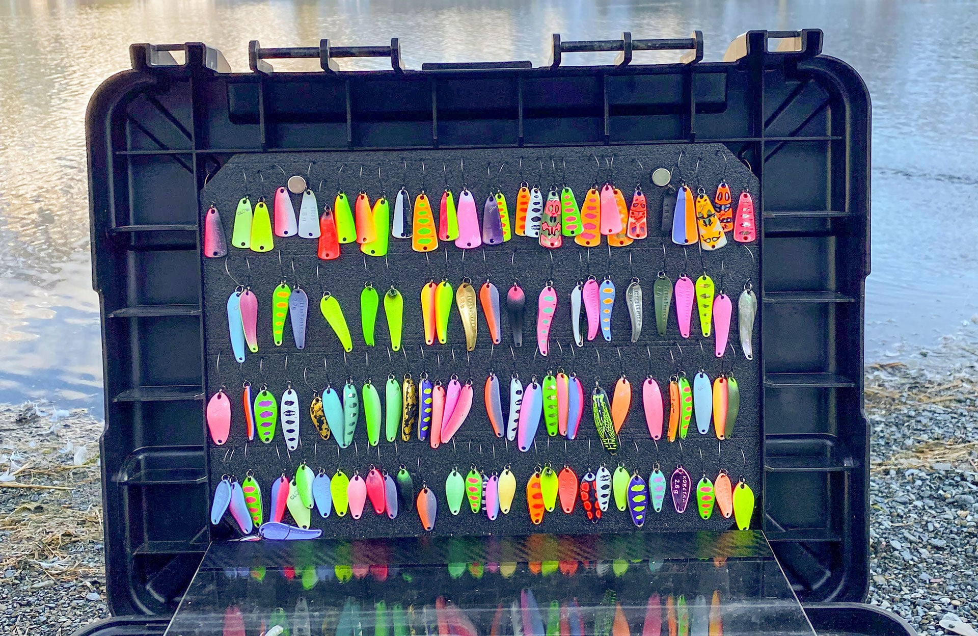  Sieht lecker aus, oder? Auch die Fische naschen gerne bunte Spoons.  