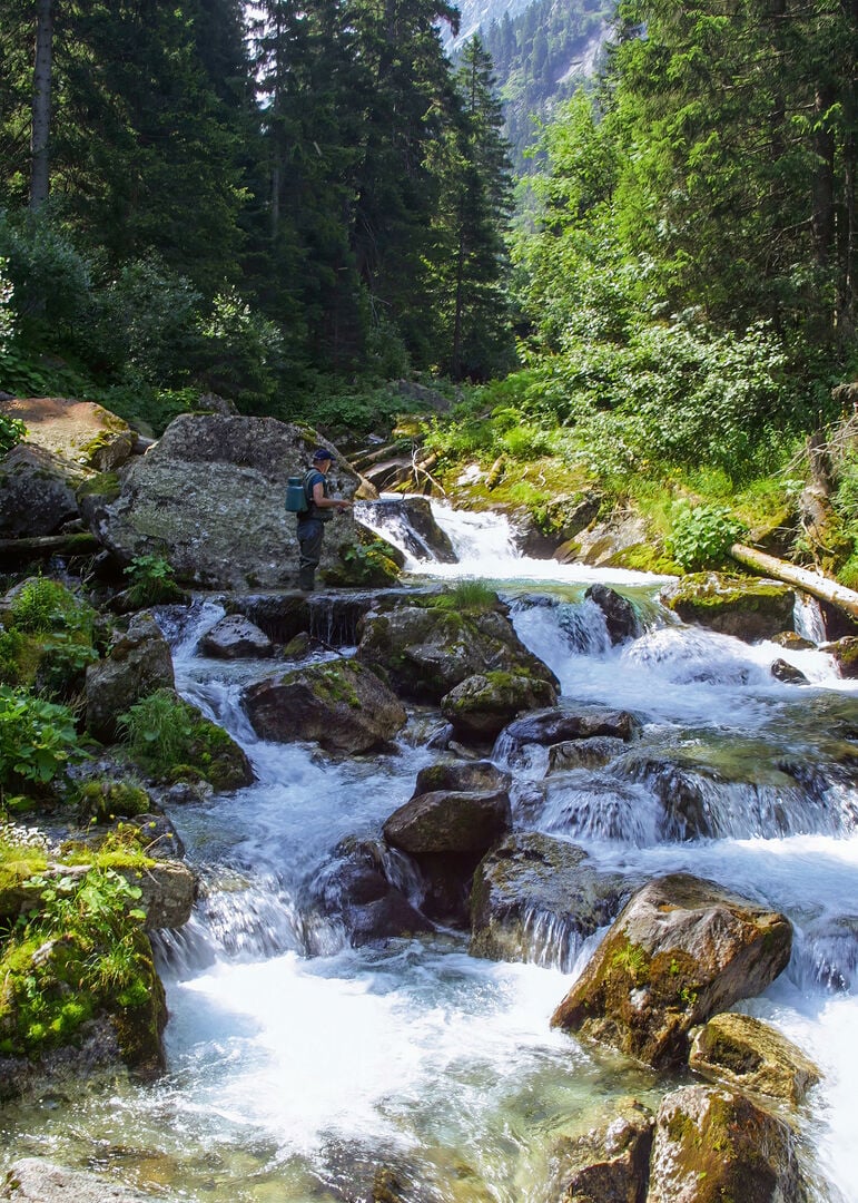  Bergbäche sind zuweilen eine Kaskade an Wanderhindernissen und trotzdem ein perfekter Lebensraum für unsere Bachforellen.  